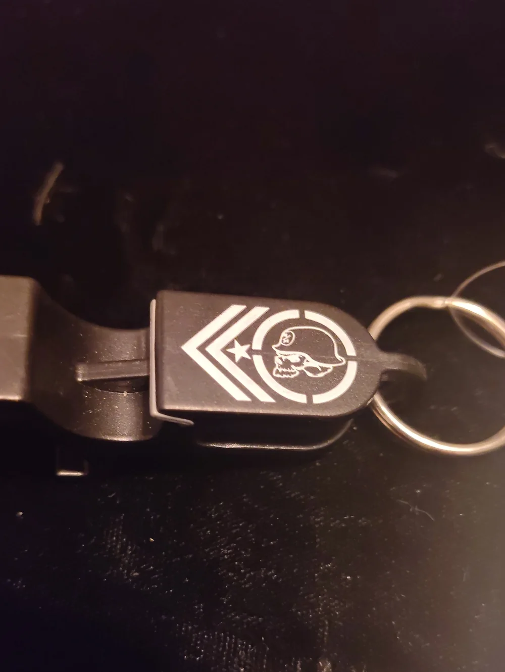 Black Shotgunner Keychain - Metal Mulisha